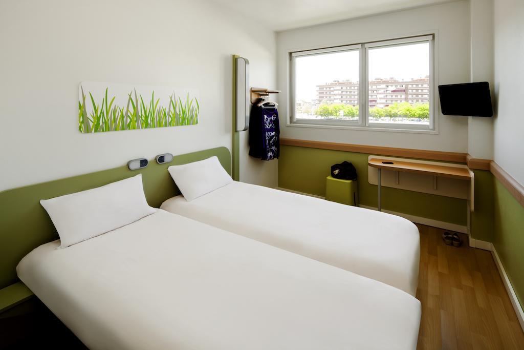Ibis Budget Madrid Centro Las Ventas Pokoj fotografie
