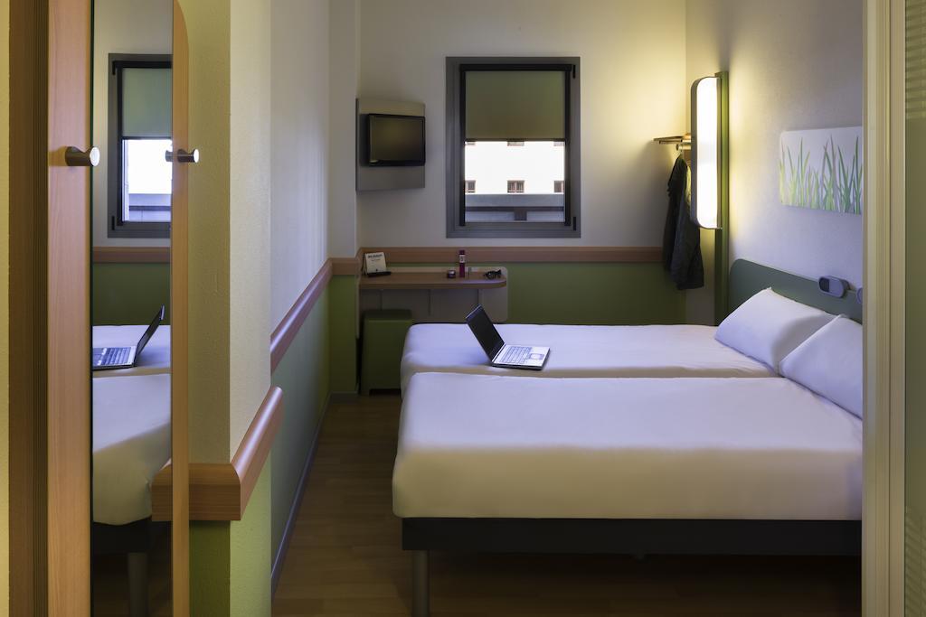 Ibis Budget Madrid Centro Las Ventas Pokoj fotografie